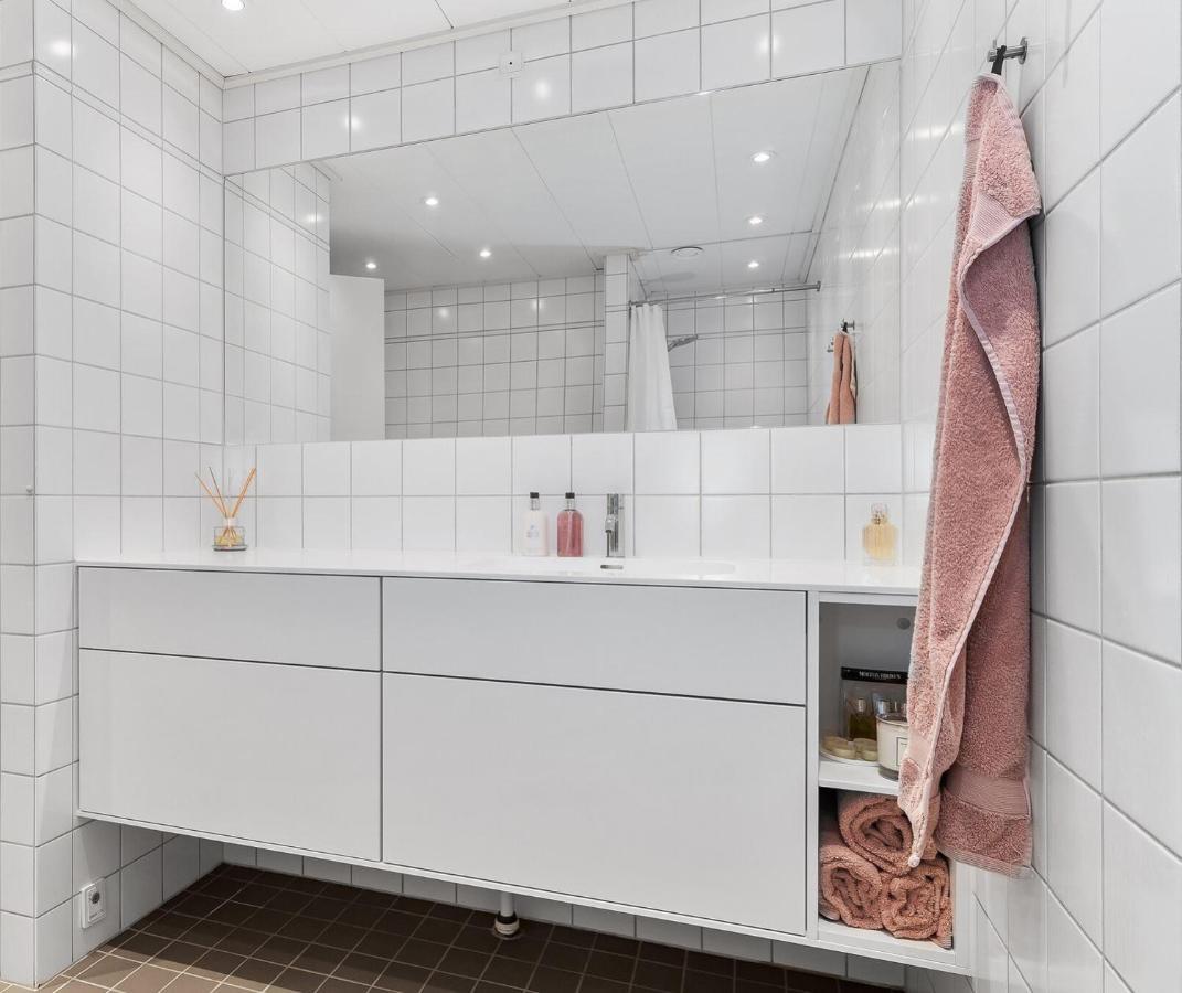 Scandi-Hygge 2 Bedroom Apartment In Charming Christianshavn Копенгаген Экстерьер фото