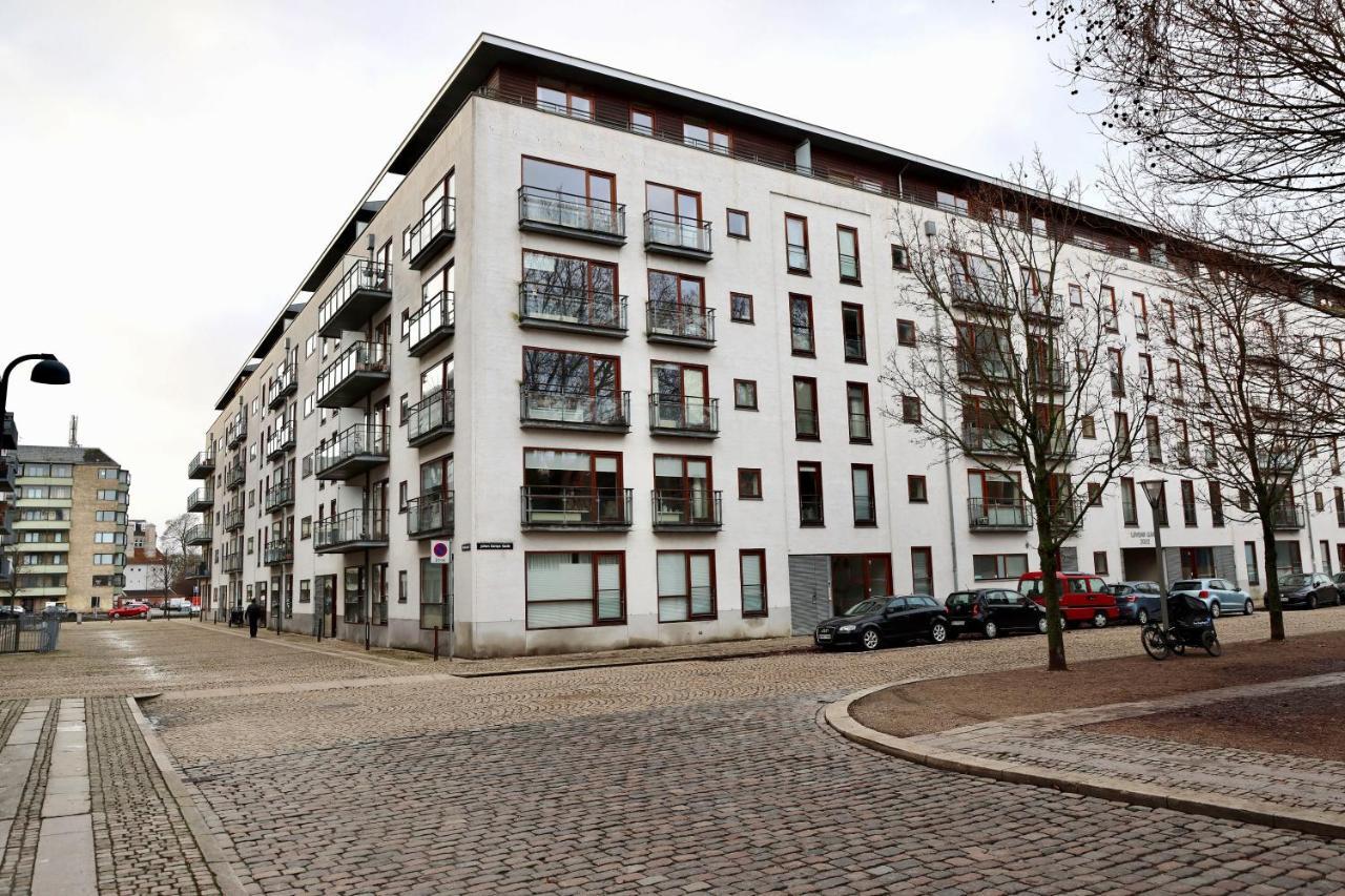 Scandi-Hygge 2 Bedroom Apartment In Charming Christianshavn Копенгаген Экстерьер фото
